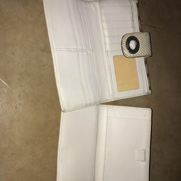 Authentic Coach Wallet and checkbook - Picture 2 of 3